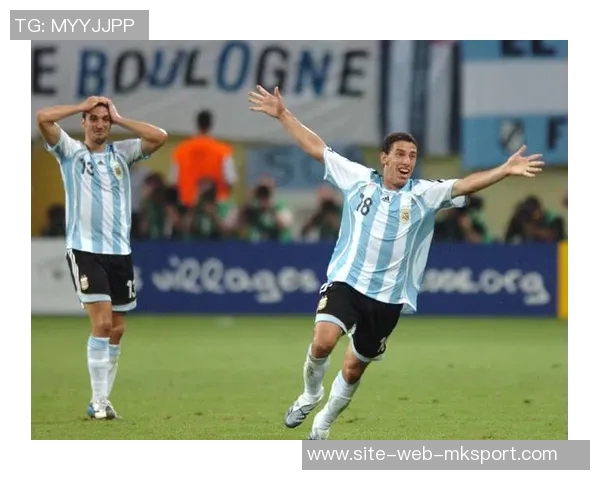 斯卡洛尼谈苏莱在阿根廷国家队的关注与年轻球员的共同挑战 斯卡洛尼谈苏莱在阿根廷国家队的关注与年轻球员的共同挑战