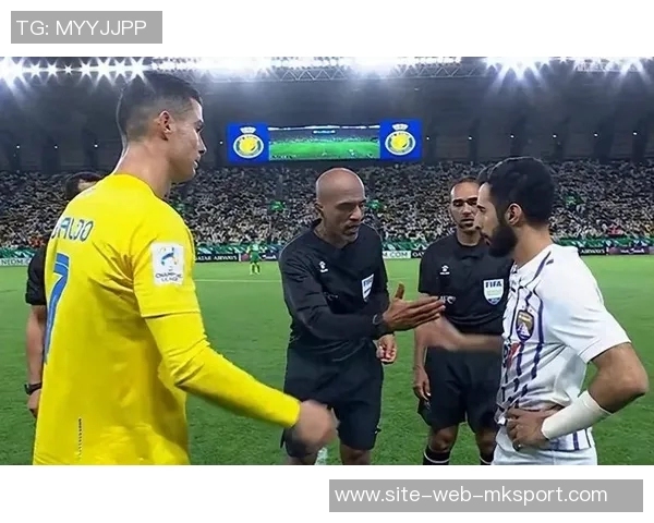 C罗决定轮休不随胜利队前往印度参加亚冠赛事引发热议 C罗决定轮休不随胜利队前往印度参加亚冠赛事引发热议