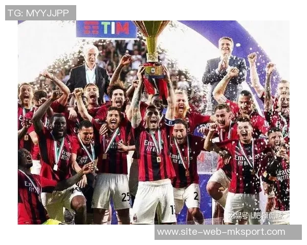 意甲最佳阵容揭晓博尼领衔国米三将入选迈尼昂表现出色 意甲最佳阵容揭晓博尼领衔国米三将入选迈尼昂表现出色