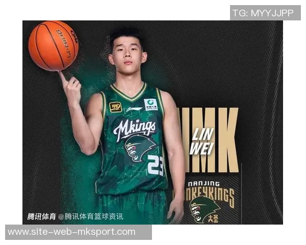 林葳上半场表现平平仅得2分但3次助攻展现传球潜力引人关注 林葳上半场表现平平仅得2分但3次助攻展现传球潜力引人关注