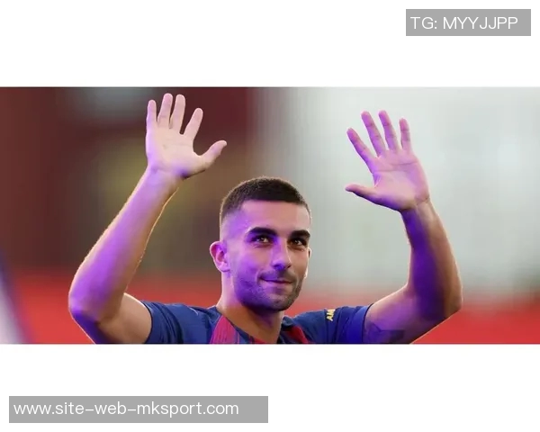 马卡分析:莱万面临首发压力费兰逐渐成为球队中锋核心 马卡分析:莱万面临首发压力费兰逐渐成为球队中锋核心