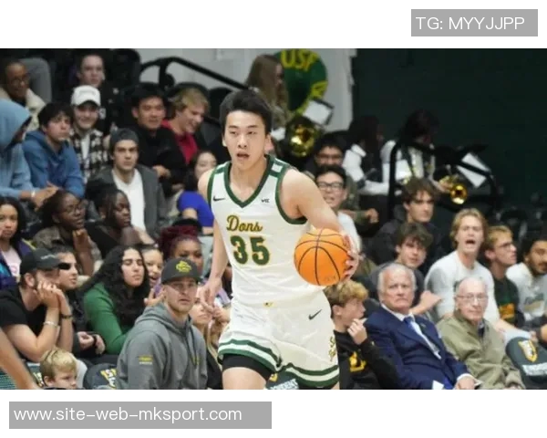 加油!王俊杰晒旧金山大学NCAA新赛季定妆照:大三了 加油!王俊杰晒旧金山大学NCAA新赛季定妆照:大三了