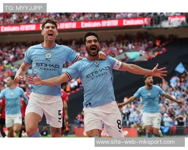 埃因霍温逆袭那不勒斯欧冠之路重燃希望前两轮遭遇挫折