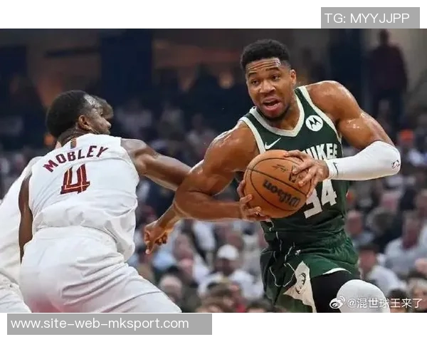 字母哥状态火热场均326分113板71助明日雄鹿客战骑士他将出战 字母哥状态火热场均326分113板71助明日雄鹿客战骑士他将出战