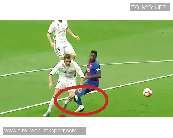 C罗禁区内精彩瞬间连连失误脚后跟射门因越位被判无效